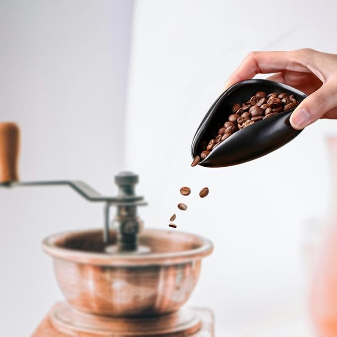 Aramola Coffee Bean Dosing Cup and RDT Spray Bottle Set, Espresso Dosing Cup/Ceramic Dosing Vessel for Coffee or Tea (Black)