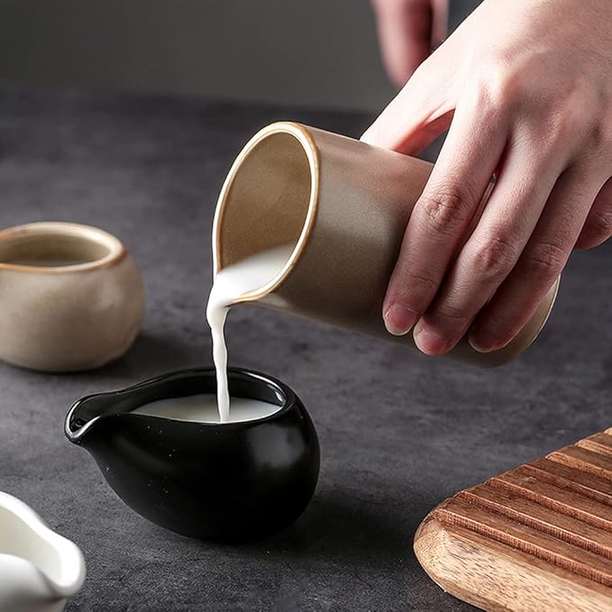 Sizikato 2pcs Porcelain Pitchers, 6 Oz Creamer Pitcher