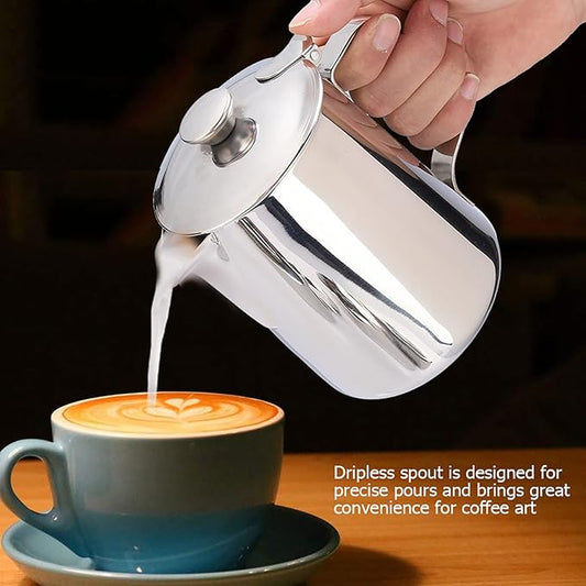 Stainless Steel Milk Frothing Pitcher, Stainless Steel Coffee Cup Mug Milk Frothing Pitcher Jug with Lid for Latte Coffee Art for Office Kitchen with handle(1000ML)