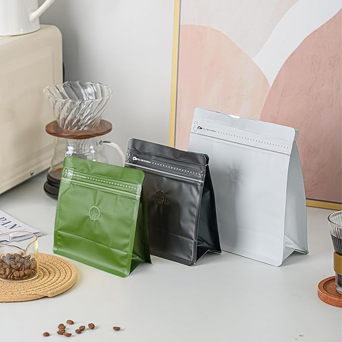50 Pcs 0.5lb Green Sqaure Coffee Bean Bags with No-Valve, Easy Tear Open & Repeating Sealed Zipper, Heat-Seal Stand Up & Flat Bottom Tea Bag, 8oz Capacity 7.6.1x6.5 Inch