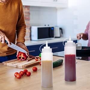 Katfort Condiment Squeeze Bottles Ketchup Dispenser 2PCS 24 oz Plastic Sauce Squirt Bottle with Cap Lids, Pancake Squirt Bottles for Sauces Liquids Mustard BBQ Dressing Pancake Art