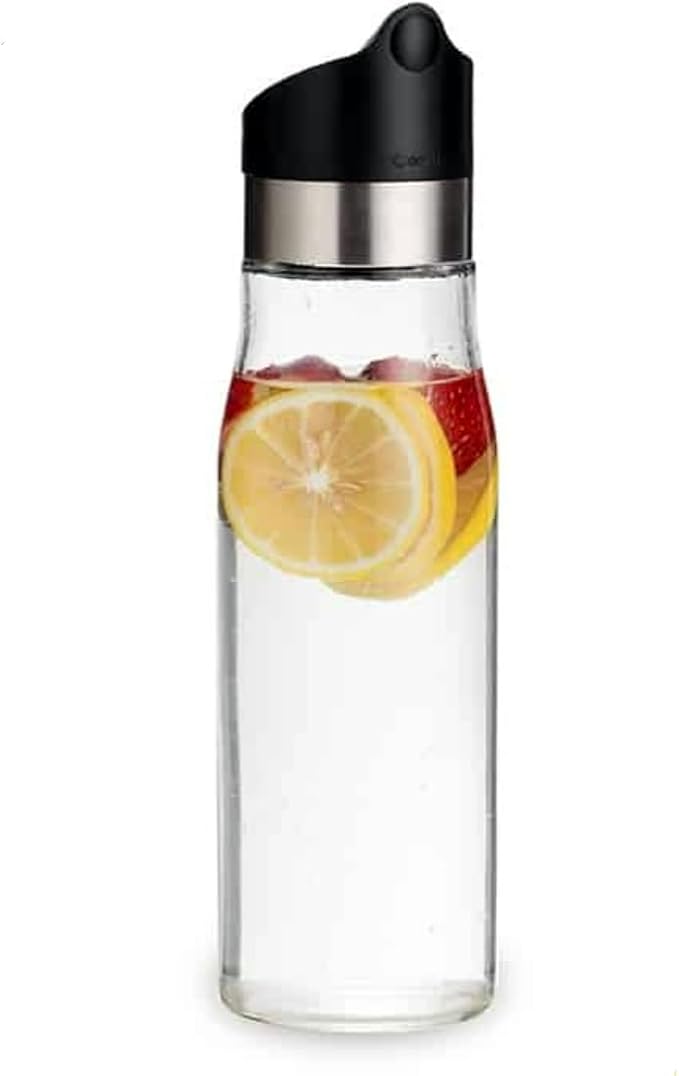 J&M DESIGN 28 OZ Glass Pitcher With Lid Water Carafe Easy Twist Stainless Steel & Plastic Lid Removeable Strainer For Juice Beverage drinks Iced Coffee Milk Container Bottle Jar Mimosa Bar Supplies