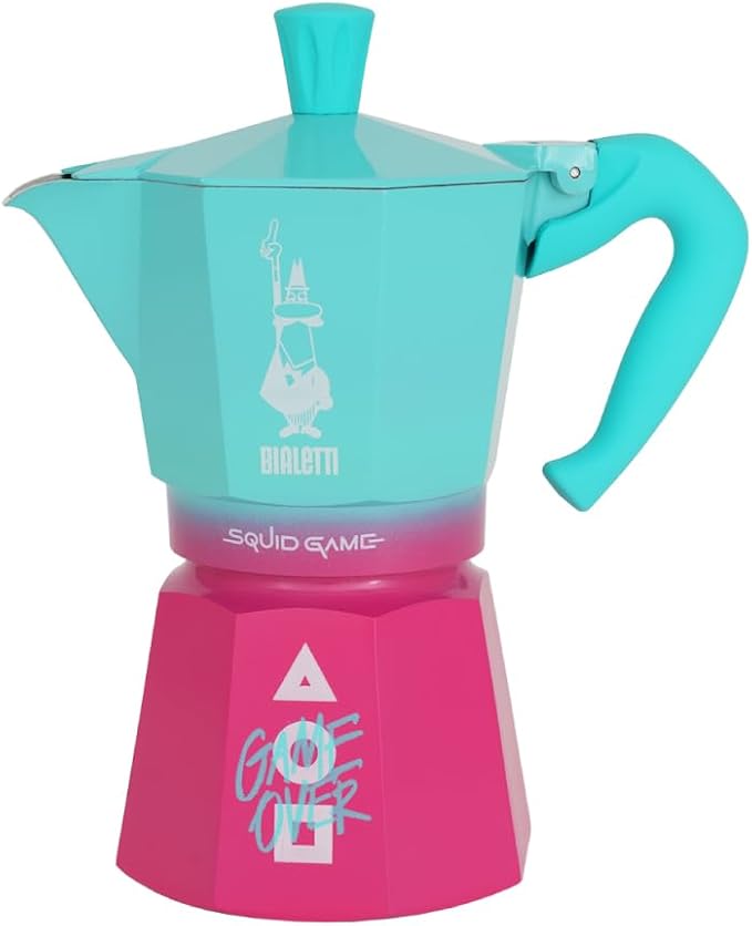 Bialetti Moka Express Squid Game©: Iconic Stovetop Espresso Maker, Moka Pot, Italian Coffee Maker, 6 Espresso Shots (9 oz - 270 ml), Aluminum
