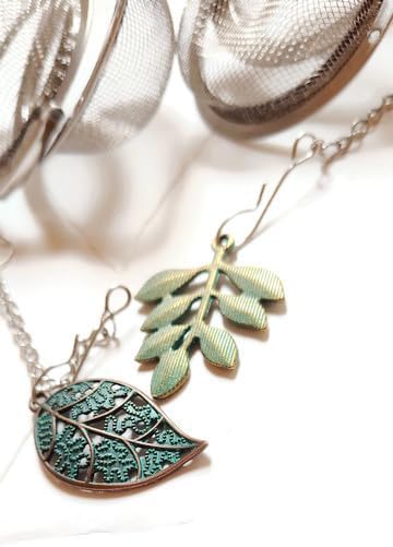 Mixed Green Leaf Tea Infusers with Leaf Charms Assorted - 4 pcs