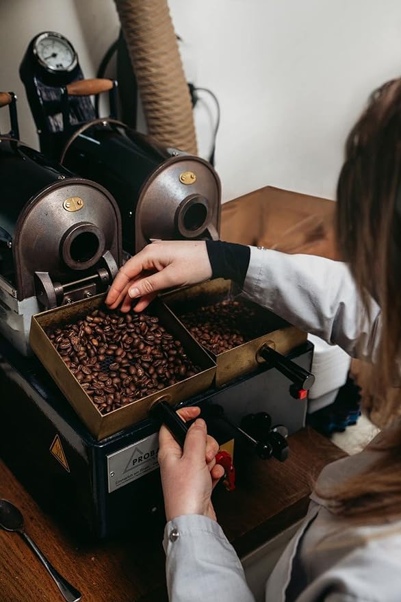 Bristot Colombia Huila Single Origin Espresso Beans – 100% Arabica Italian Coffee – Medium Roast with Notes of Red Berries, Marzipan & Toffee – 7.93 oz (225 g)