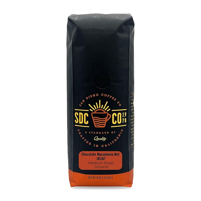 San Diego Coffee Chocolate Macadamia Nut DECAF, Medium Roast, Ground Coffee, 16-Ounce Bag Café descafeinado molido tostado
