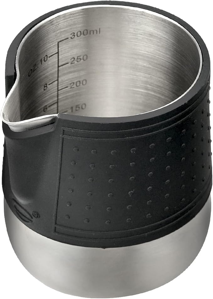 HOMEE Milk Frothing Pitcher, 12oz Stainless Steel Milk Steamer Jug With Rounded Spout, Espresso Milk Pitcher With Heat Resistant Silicone Grip Pads, Expresso Machine, Latte Art, Silver