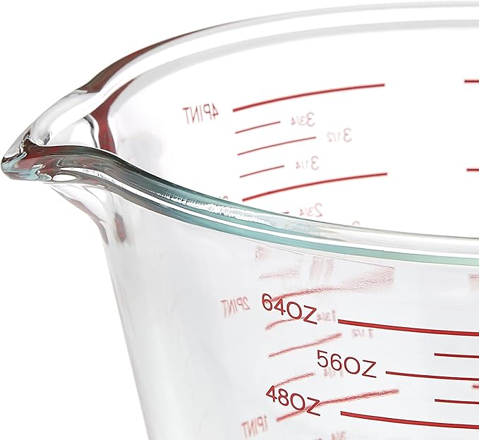Amazon Basics Glass Measuring Cup, Precise 8 Cup Capacity, Clear Kitchen Measuring Tool, 2 L