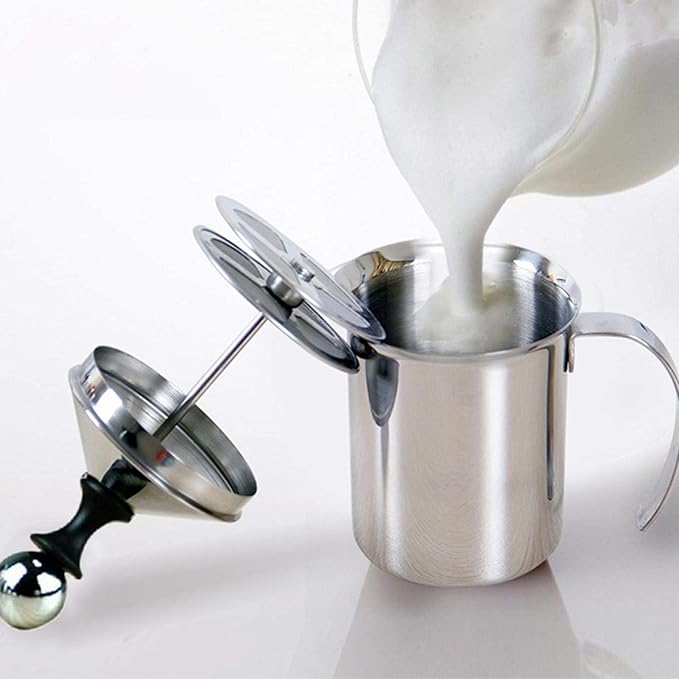 Stainless Steel Milk Frother Pitcher, Manual Coffee Foamer, 800ML Capacity, with Lid and Handle