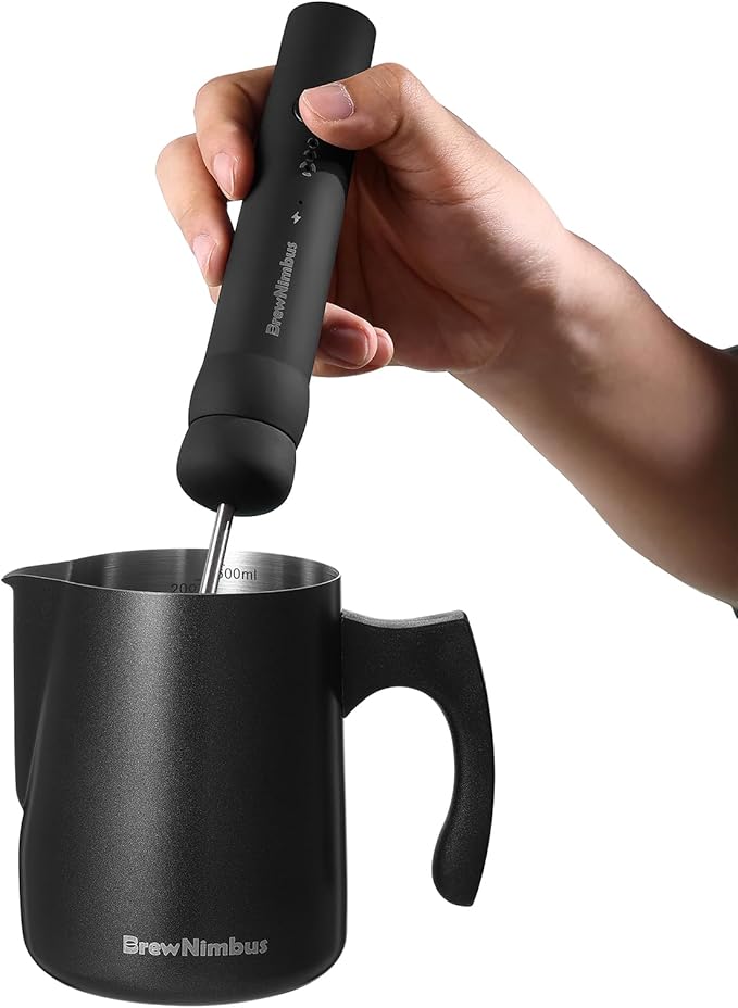 Milk Frothing Pitcher, 20oz/600ml Espresso Steaming Pitcher, Milk Frother Cup with Latte Art Pen, Stainless Steel Cappuccino Coffee Machine Accessories Barista Tools, Black