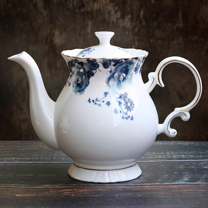 Jomop European Style Ceramic Flower Teapot Coffee Pot Water Pot Porcelain Gift Large 5.5 Cups (1, Blue and White)