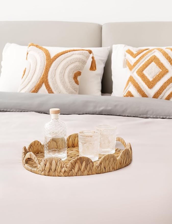 StorageWorks Elliptical Wicker Scalloped Tray, Rattan Serving Trays with Handles, Water Hyacinth Basket for Decorative & Organizing, 16.5" L x 13" W x 2.8" H