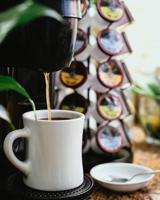 Vanilla Macadamia Nut Decaf Coffee Pods by Coffee Beanery | 192ct Bulk Flavored Decaf Coffee Pods Medium Roast Coffee