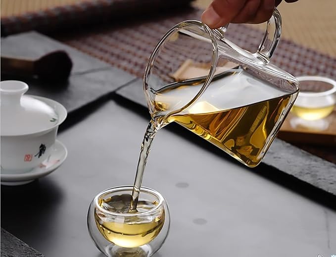 Glass Pitcher with Handle, Milk and Cream Pitcher Cup Jug, Heat Resistant Borosilicate Glass Creamer for Coffee Tea or Maple Syrup Serving, Stovetop & Microwave Safe (18oz/ 550ML)