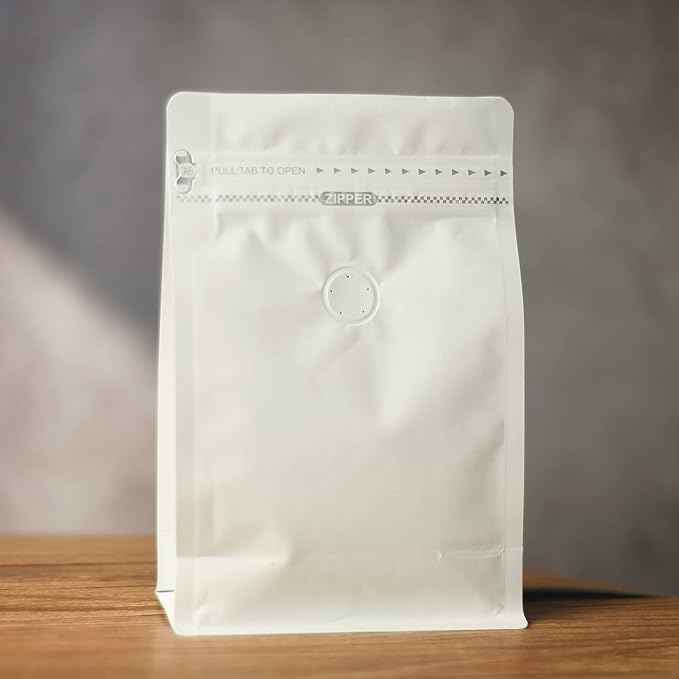 100 Count 4 Ounce White Kraft Paper Coffee Bags - High Barrier Aluminium Foil Liner - Flat Bottom Coffee Pouches with Degassing Valve, Food Storage Bags with Rsealable Zipper & Easy Open Tape (100pcs, 4oz/0.25lb)