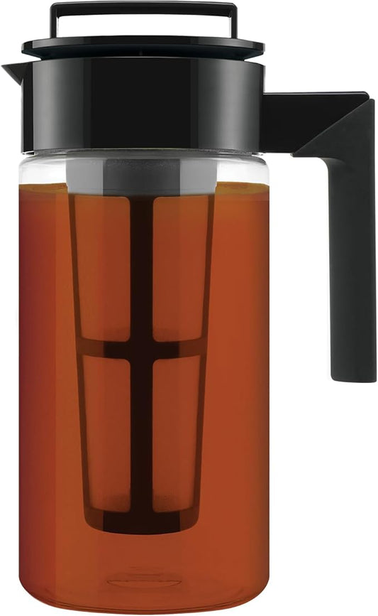 Takeya Flash Chill Iced Tea Maker - Versatile Tea Brewer for Loose/Bagged Tea - Patented Flash Chill Tech Hot/Cold Use BPA-Free Tritan Dishwasher Safe - Airtight Lid Made in USA - 1 Quart/Black