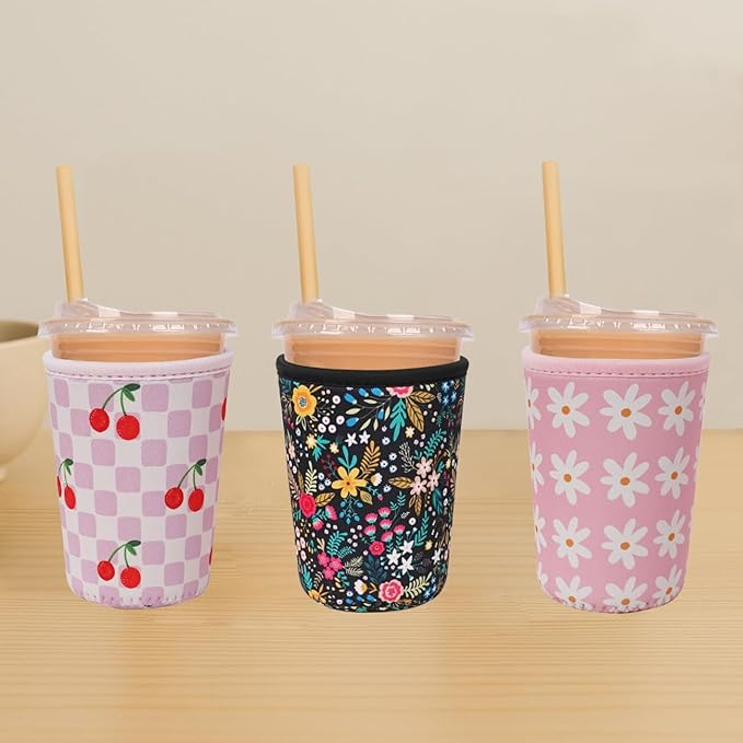 Reusable Insulated Neoprene Iced Coffee Cup Sleeve, Durable Drink Sleeve for Cold Beverages, Beverage Holder for Iced Coffee, Pink Daisies