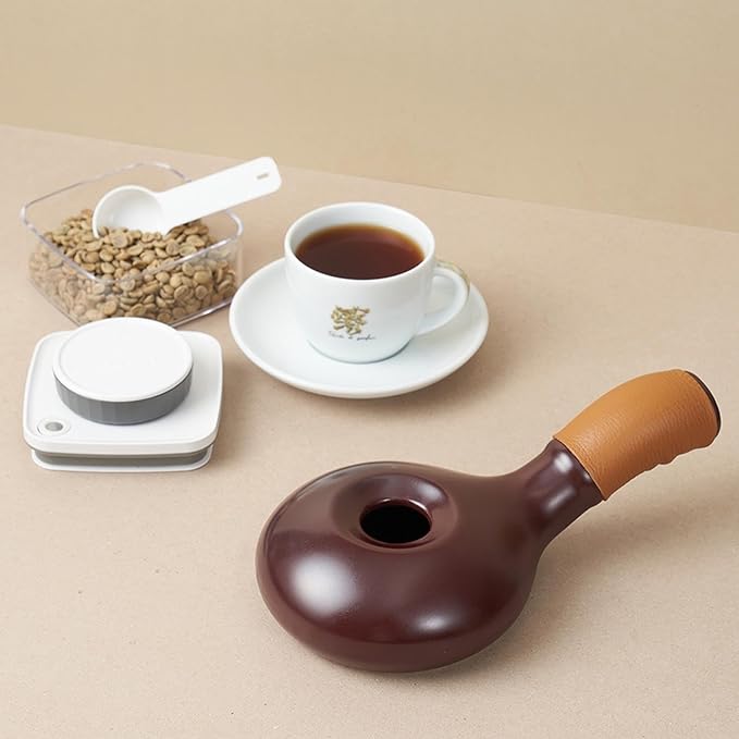 Ceramic Hand Coffee Roaster with Leather Handle – Heat-Resistant, Even Roasting with Waffle Base & Measuring Spoon Included – Perfect for Home Roasting & Precise Coffee Bean Roasting Control