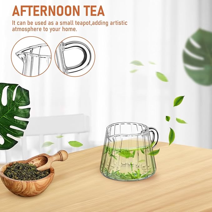 Didiseaon 2pcs Glass Milk Frothing Pitcher - 6.8oz Small High Borosilicate Creamer Pitcher with Handle - No-Drip Spout Espresso Milk Frother Cup for Latte Art, Coffee, Tea, Microwave Safe