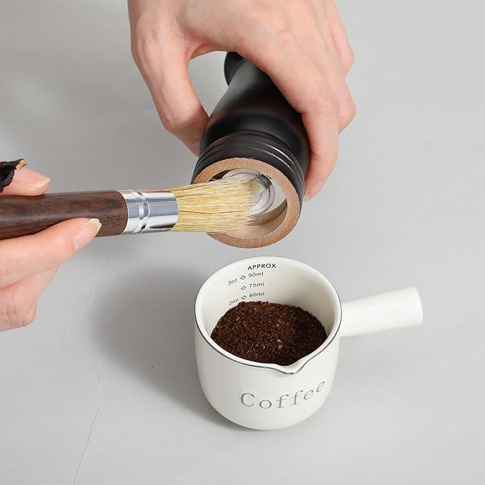 Xinjoduz 2 PCS Coffee Grinder Brush, 7" Espresso Machine Brush Cleaner Tool with Wooden Handle and Natural Boar Bristles for Barista Home Kitchen Brista Cleaning Dusting Accessories