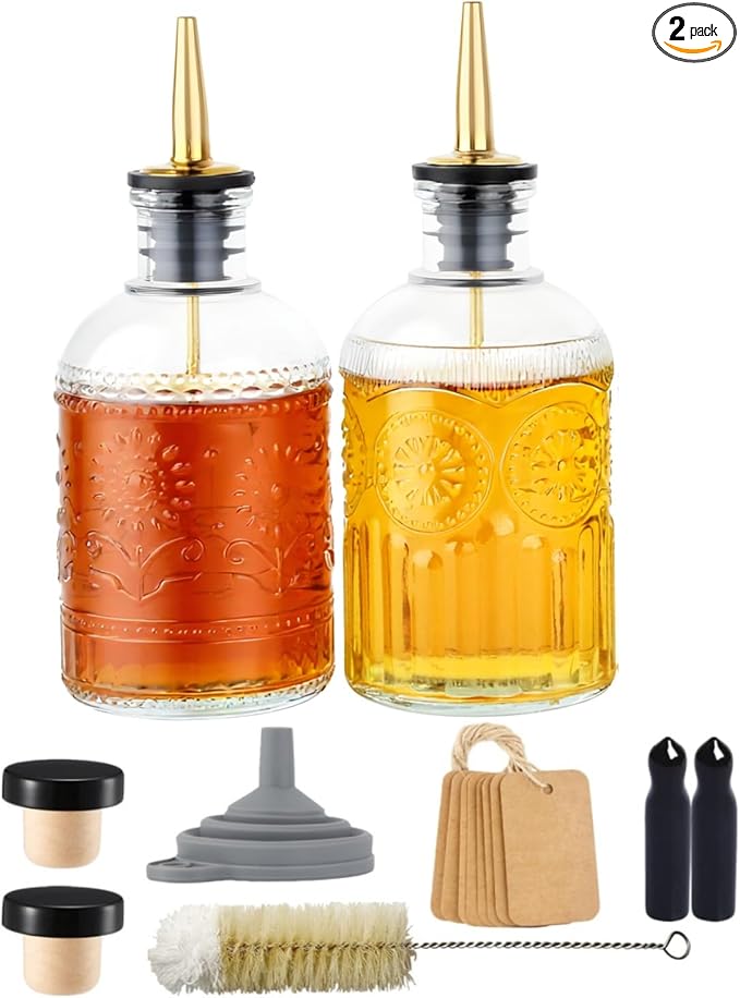 Simple Syrup Bottles Set of 2, Glass Coffee Syrup Dispenser Bottles 7 OZ With Metal Pour Spout, Labels and Stopper, Glass Syrup Dispenser for Maple Honey Syrup Oil and Sauces, LC002