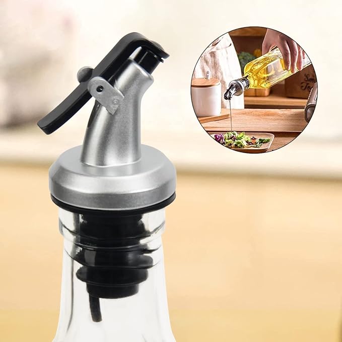 WERTIOO Olive Oil Dispenser Bottle, 2 Pack 17oz Oil and Vinegar Dispenser Set Clear Oil Bottles Container for Kitchen with 4 Spout, Funnel & Pen and Labels