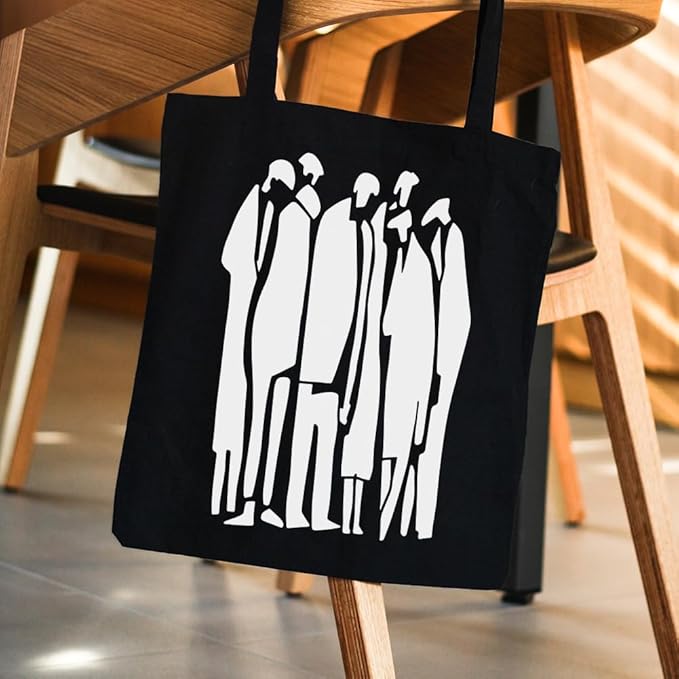 FINGERINSPIRE 4PCS Human Wave Painting Stencils 8.3x11.7 inch with a Brush Modern People Stencils Male & Female Figure Drawing Templates for Fashion Design Art Drawing Wall Painting Craft Projects