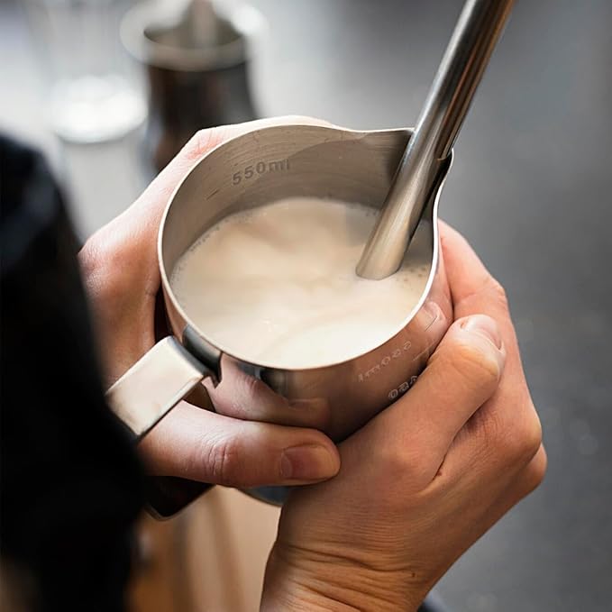Milk Frothing Pitcher, 20oz Steaming Pitcher with Clear Scale, 304 Stainless Steel Milk Frother Cup Cappuccino Espresso Machine Accessories for Latte Art, Barista, Home Use, Easy Clean Barista Tool