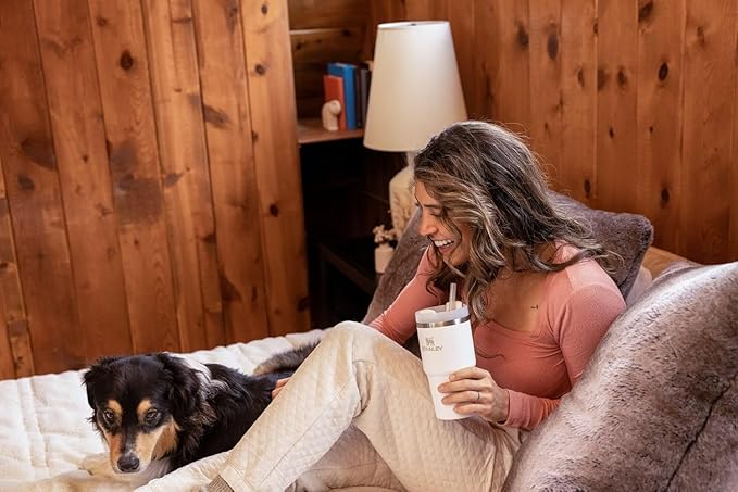STANLEY Quencher H2.0 Tumbler with Straw 20 oz | Flowstate 3-Position Lid | Cup Holder Compatible for Travel | Insulated Stainless Steel Cup | BPA-Free | Stainless Steel Shale