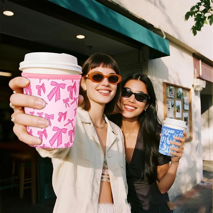 Reusable Insulated Sleeve for Iced Coffee Cup, Coffee Neoprene Sleeve for Cold & Hot Drinks, Beverage Holder for Iced Coffee (Pink Bows, Small: 16-18oz)
