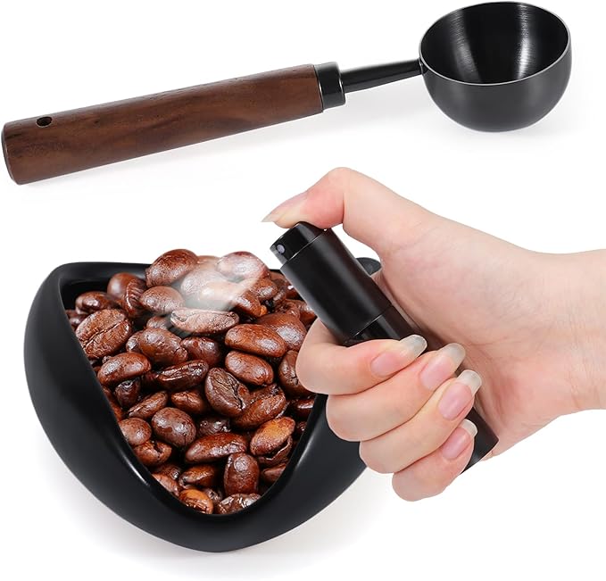 3pcs Coffee Bean Dosing Cup Set with Gift Box, Dosing Ceramic Cups Stainless Steel Spoon Portable Spray Bottle Static Reduction Precise Measuring for Espresso Tea Coffee Bar Accessories Kit