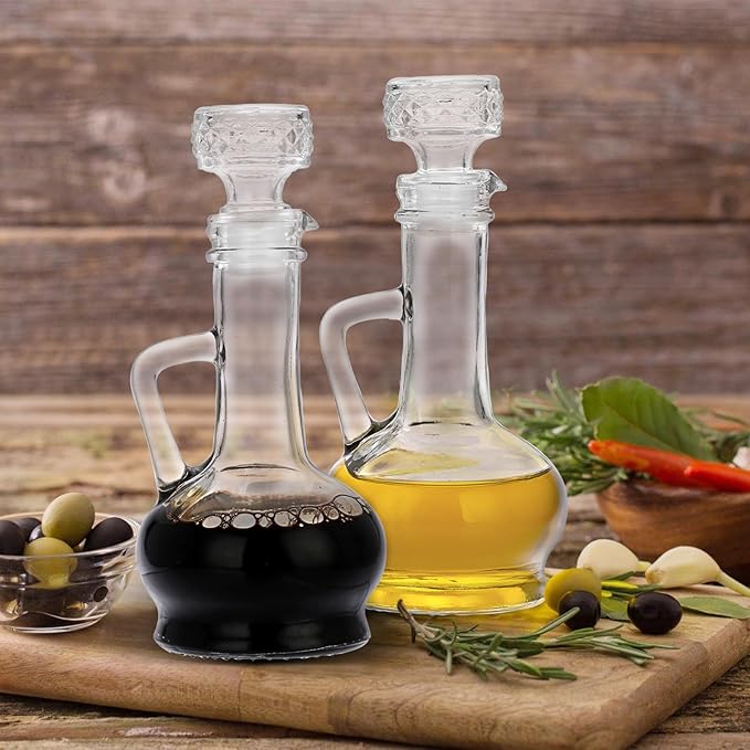BSTKEY Set of 2 Olive Oil Dispenser Bottle with Stopper, Elegant Style Glass Cruet Bottles for Kitchen, 250ml Oil Dispenser Spout Container for Syrup Olive Vinegar