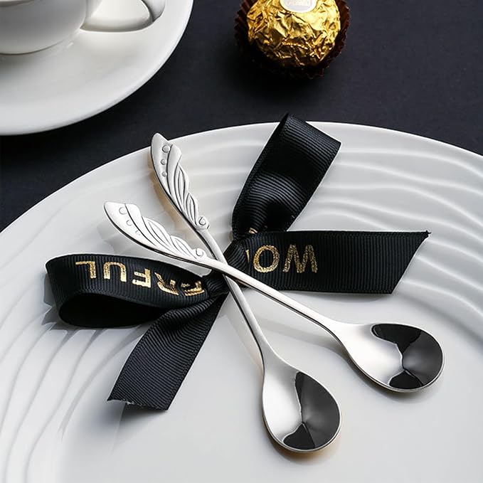 Stainless Steel Coffee Dessert Spoon, Cute Demitasse Spoon for Stirring, Creative Flower Sugar Spoon, 4 Pieces