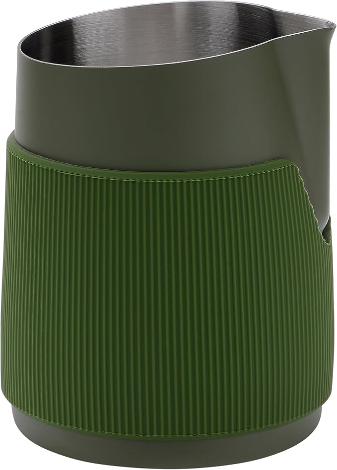 Normcore Handleless Milk Frothing Jug, Milk Pitcher 20.3 oz, Milk Frother Steamer Cup Stainless Steel Espresso Cup, Round Spout, Green, 600 ml
