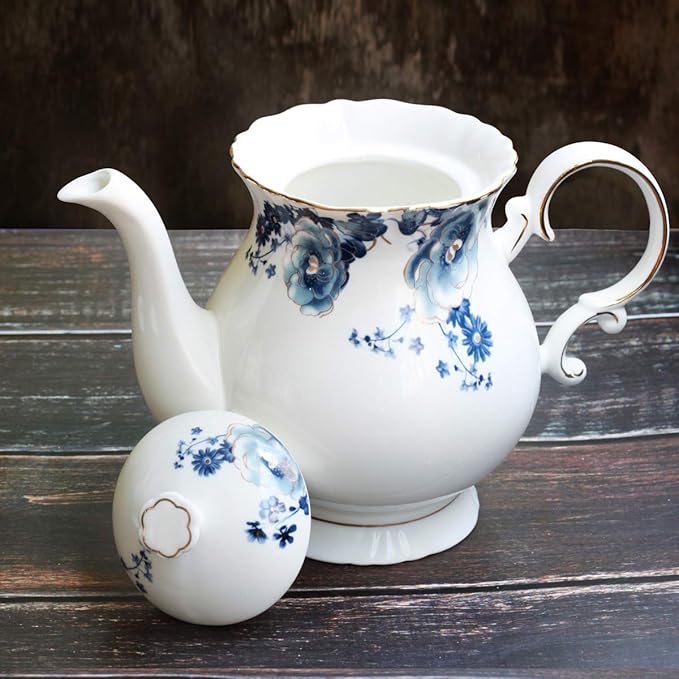 Jomop European Style Ceramic Flower Teapot Coffee Pot Water Pot Porcelain Gift Large 5.5 Cups (1, Blue and White)
