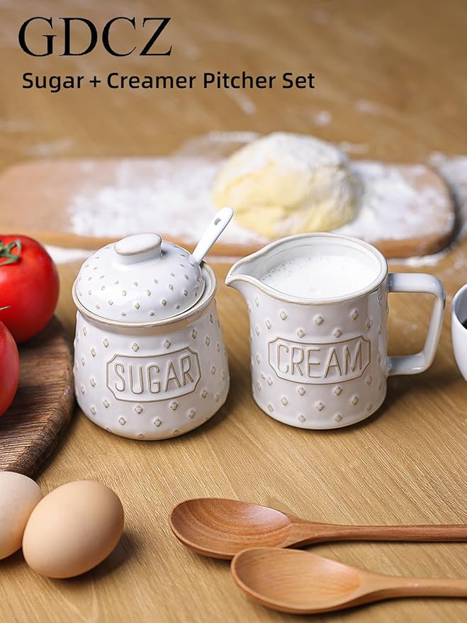 GDCZ Ceramic Sugar and Creamer Set, Milk Creamer and Sugar Container with Spoon, Coffee Serving Set with Sugar Bowl and Cream Pitcher, Set of 2 (White)