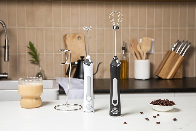 Handheld Frother Electric Whisk, Milk Foamer, Mini Blender and Electric Mixer, 3 Heads 3 Speed Adjustable, Rechargeable Hand Mixer Wand for Latte, Egg Beater, Powder Mixer, With Stand (300, Black)