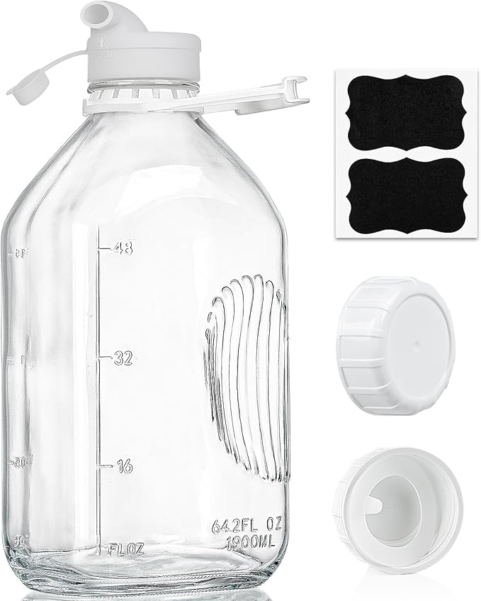 Syntic 2 Qt Glass Milk Bottle with Reusable Strong Airtight SCREW LID, 64 Oz Glass Juice Bottles for Almond Milk, Oat/Nut Milk- 0.5 Gal Water Bottle with 2 Exact Scale Lines, Extra Handle AND Cap！