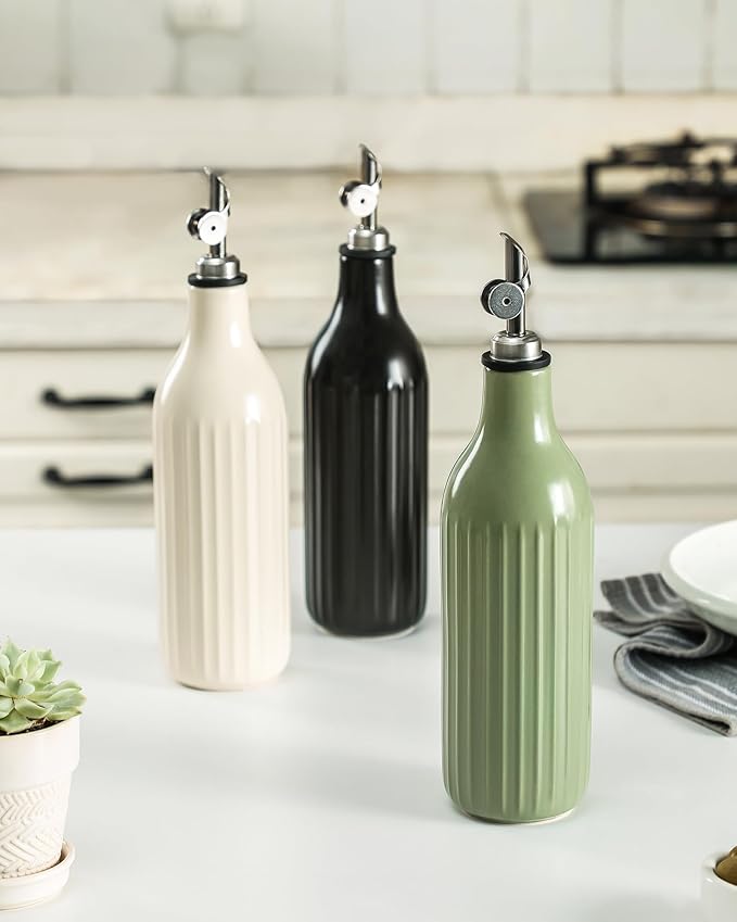 FE FUN ELEMENTS Olive Oil Dispenser Bottle, 19 oz Oil Dispenser for Kitchen and Vinegar Dispenser Bottle, Suitable for Vinegar, Coffee Syrups & Other Liquids, Green Set of 2