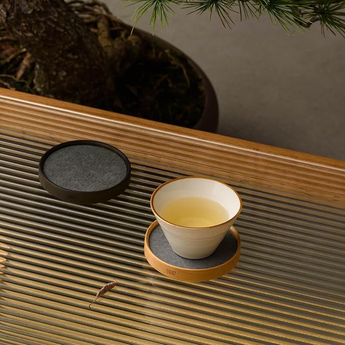 GUDEE TRIVI Set of 4 Absorbent Diatomite Coasters With Diatomaceous Earth and Bamboo Frame, Water Absorbing for Bottles, Dry Table, Countertop, Sink Area, Kitchen Bathroom Surface, Grey