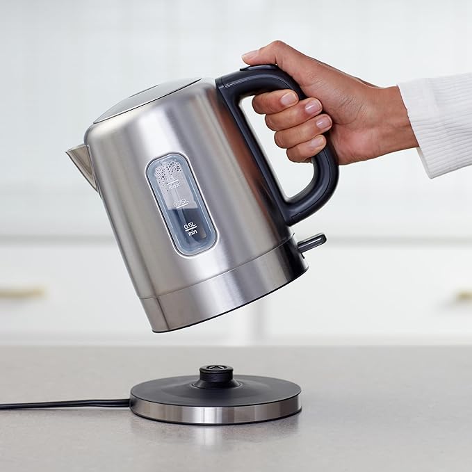 Amazon Basics Electric Stainless Steel Kettle for Tea and Coffee, BPA-Free, Fast Boiling, Auto Shut-Off, 1 Liter, 1500W, Black and Silver