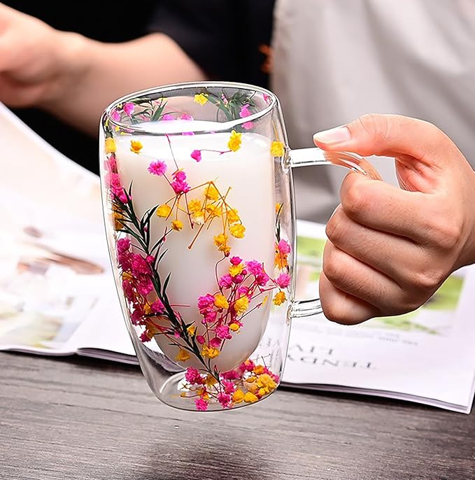 Creative Flowers Double Wall Clear Glass Coffee Mug with Handle, Aesthetic Dried Flowers Coffee Mug, Clear Double Insulated Glass Cup for Hot and Cold Beverages, Cappuccino, (D)