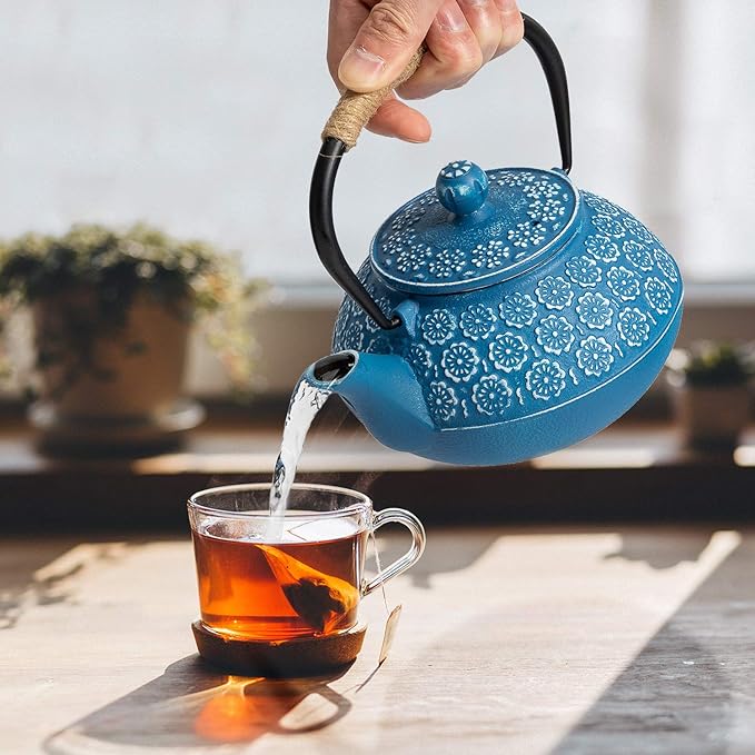 Sotya Cast Iron Teapot, 30oz/900ml Japanese Tetsubin Tea Pot with Infuser for Loose Leaf and Tea Bags, Tea Kettle Coated with Enameled Interior for Stove Top, Dark Blue