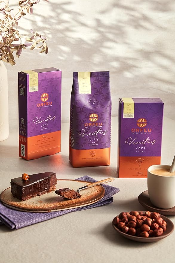 Japy Roasted and Ground Coffee 8.8 oz – Notes of Dark Chocolate, Chestnut and Hazelnut – Striking and Long Finish – Café Orfeu