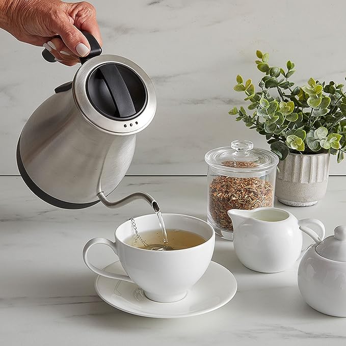 Chef'sChoice Electric Kettle Gooseneck Style Perfect for Pour-Overs Stainless Steel Construction 1200 Watts with Auto-Shutoff & Boil-Dry Protection, 1-Quart, Silver