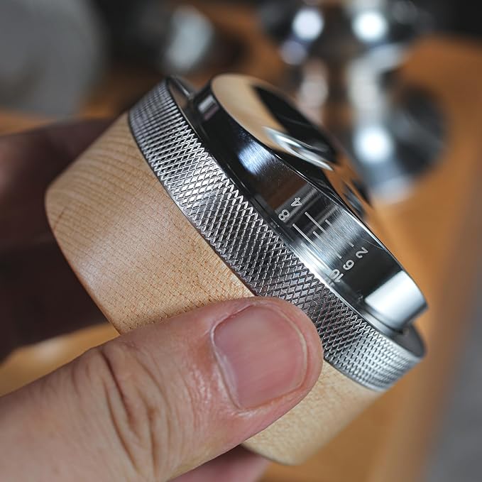 KNODOS Espresso Distribution Tool 58.5mm Maple Coffee Distributor Adjustable Depth Stainless Steel Espresso Leveler Premium Espresso Machine Accessories For Coffee Bar