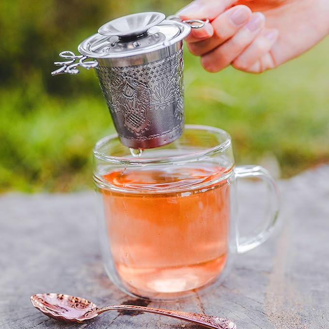 Luxury Tea Strainer Set - Stainless Steel Infuser with Diamond Patterns, Crystal Accent Chain, Fine Mesh Filter & Ergonomic Handle for Loose Leaf Tea