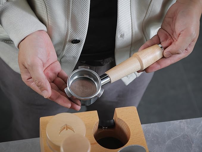 KNODOS 54mm Espresso Kit for Breville – Maple Bottomless Portafilter, Coffee Distributor, Tamper, WDT Tool, 2 Puck Screens – Fits Barista Express, Pro, Touch, Bambino, Infuser