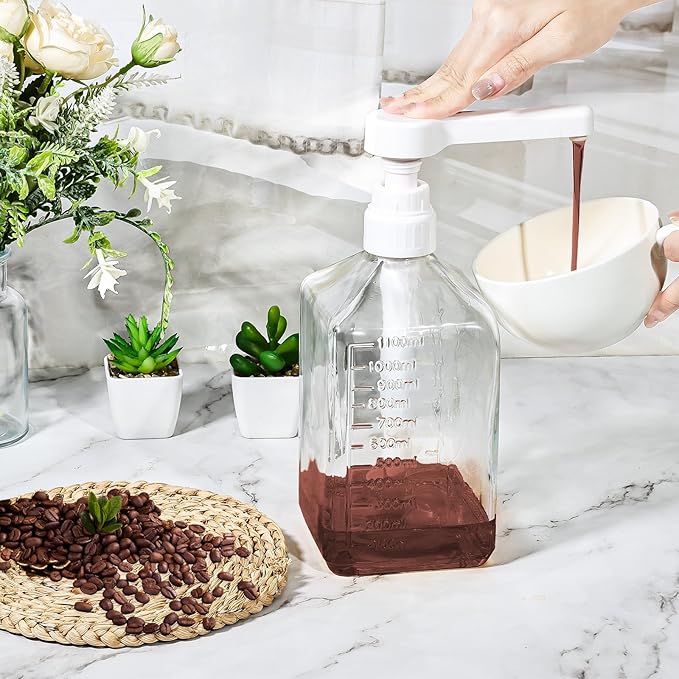 Uceoo Coffee Syrup Dispenser, Glass Syrup Bottle With Plastic Pump, 37 Oz Large Capacity Square Syrup Pump Dispensers for Coffee Bar, Simple Clear Pump Bottle for Honey, Condiments, Salad Dressings