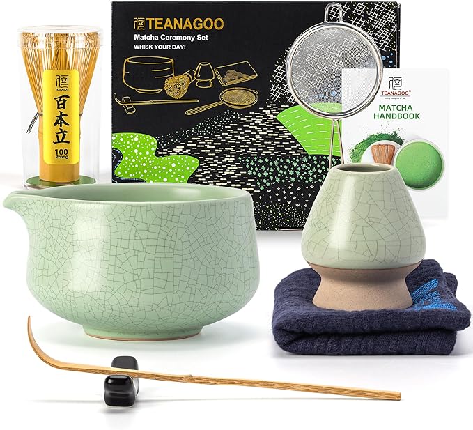 TEANAGOO Matcha Whisk Set Green,7 Pcs Matcha Set,Matcha Starter Kit for Ceremony,Matcha Tea Set for Making Breakfast/Latte,Green Matcha Bowl(Chawan) whith Spout and Whisk,Gift for Friend/Family